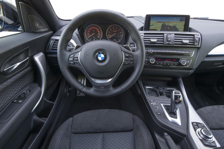  BMW M135i 3-Door 2012 года  (фото 25 из 183)